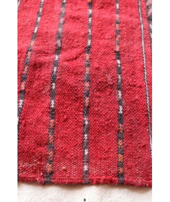 Tapis Kilim Berbere marocain pure laine 90 x 143 cm VENDU Voir les baskets