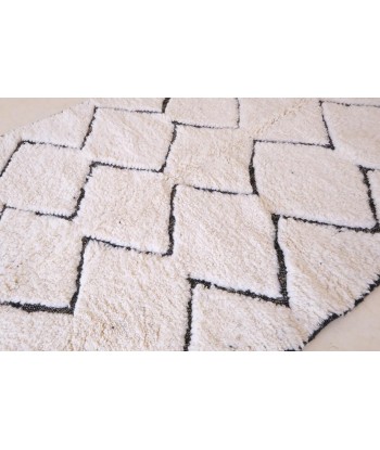 Tapis Berbere en laine Beni Ourain 147 x 234 cm hantent personnes