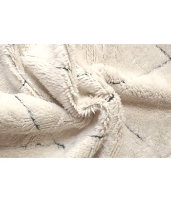 Tapis Berbere en laine de M'Rirt beige 196 x 310 cm VENDU ou a consommer sur place